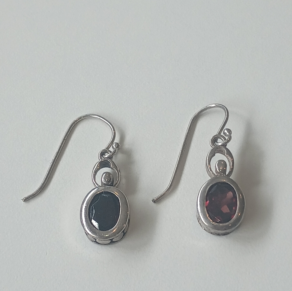 Vintage LUC Sterling Silver Garnet Dangle Earrings